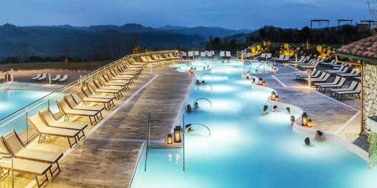 WELLNESS-WOCHENENDE mit Eintritt in das Thermalbad